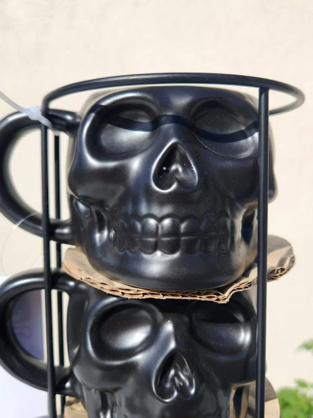 NEW Skull Mug Set of 4 Stackable Mugs Dia De Los Muertos Skulls Halloween Stonew